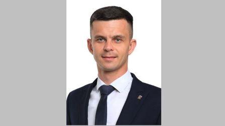 Депутат Брянской облдумы Михаил Касацкий отметил значение службы по контракту