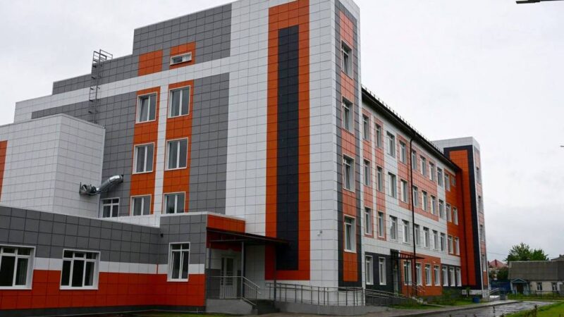 В Брянске в школе №13 сделаны капитальный ремонт и пристройка