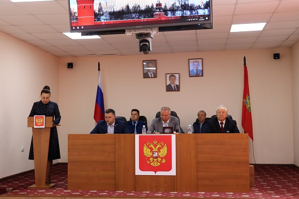 В Стародубе состоялась завершающая сессия окружного Совета народных депутатов