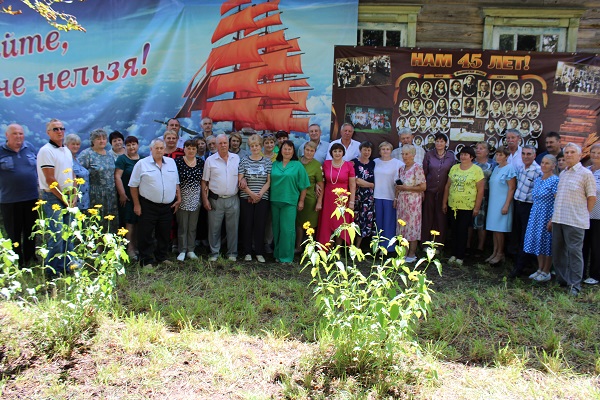 В Мохоновской школе Стародубского округа состоялась встреча выпускников