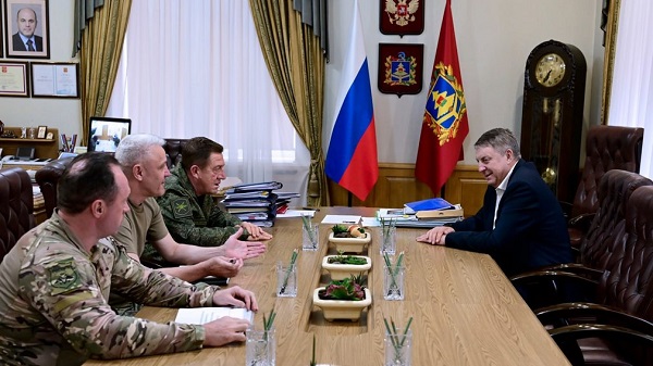 Глава Брянщины Александр Богомаз встретился с заместителем командующего группировкой «Север»