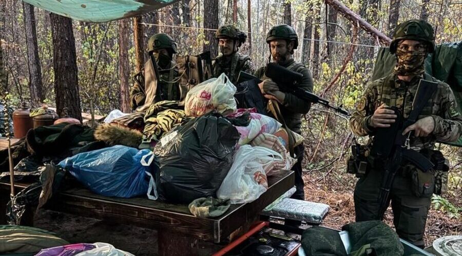 Суземские волонтеры помогают военнослужащим стройматериалами и медикаментами