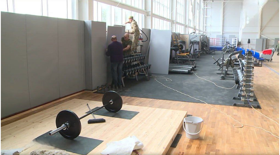 В двух брянских посёлках завершается строительство спорткомплексов с бассейнами