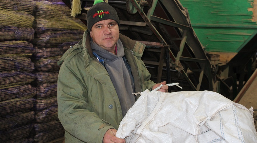 Владимир Приходько из села Мишковка — незаменимый труженик