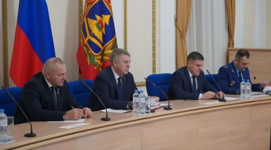 Для безопасных новогодних праздников в Брянской области