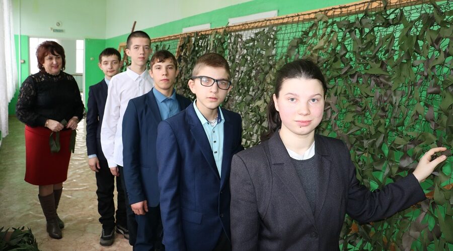 Группа волонтёров «Меленская сеточка» продолжает помогать участникам спецоперации 