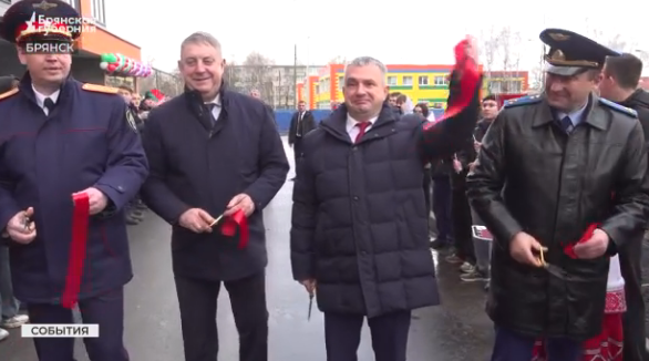 На брянской улице Бурова заложили камень под новый многоквартирный дом