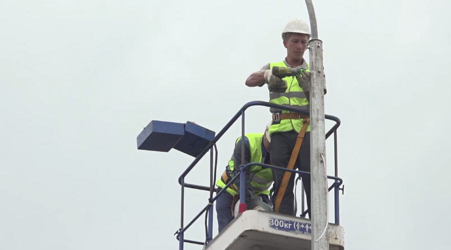 Из-за непогоды в области дежурят 96 бригад «Брянскэнерго»