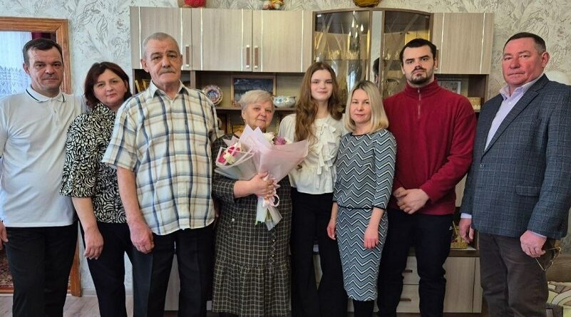 В Стародубском округе поздравили золотых юбиляров