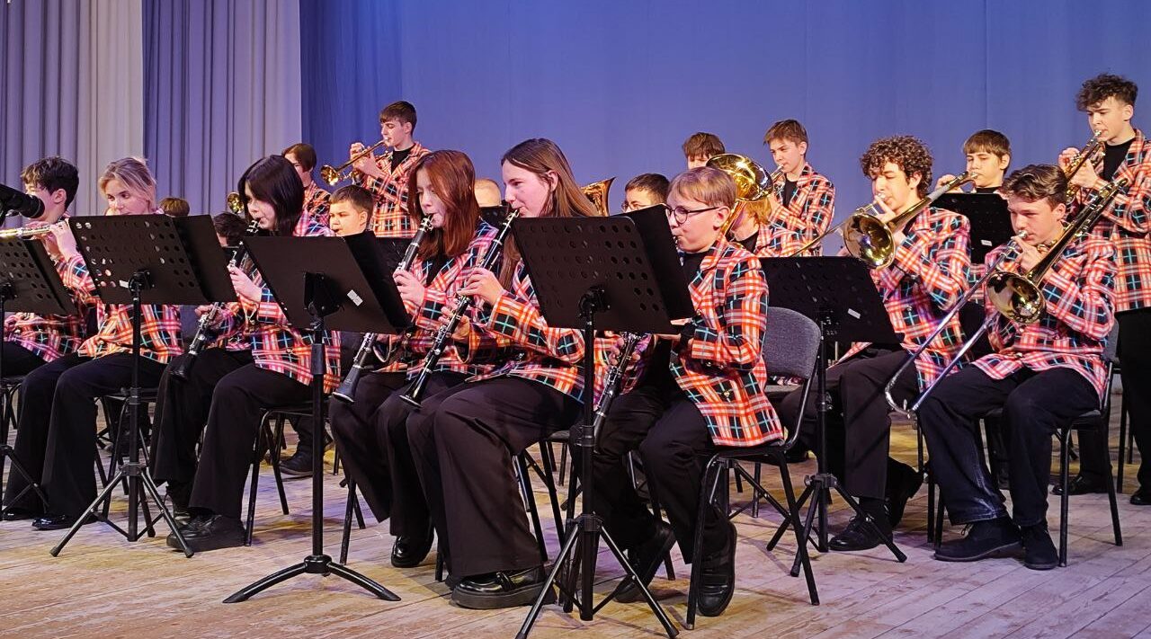 В Брянске открылся фестиваль духовых оркестров