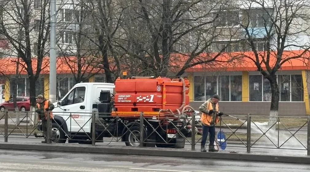 В Брянске прошёл общегородской субботник