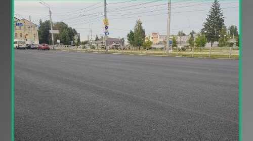 В Брянске продолжают ремонт дороги по нацпроекту