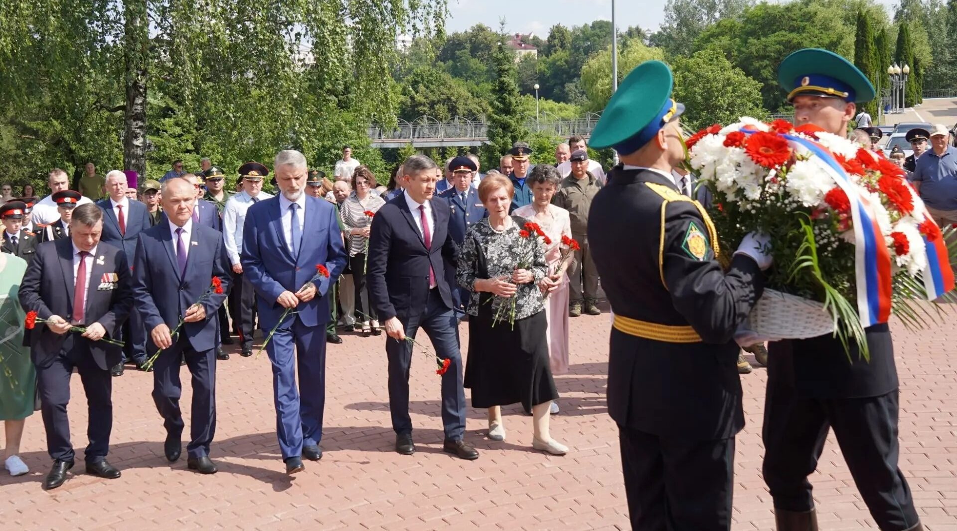 Врио брянского губернатора Егор Ковальчук выразил признательность ветеранам боевых действий