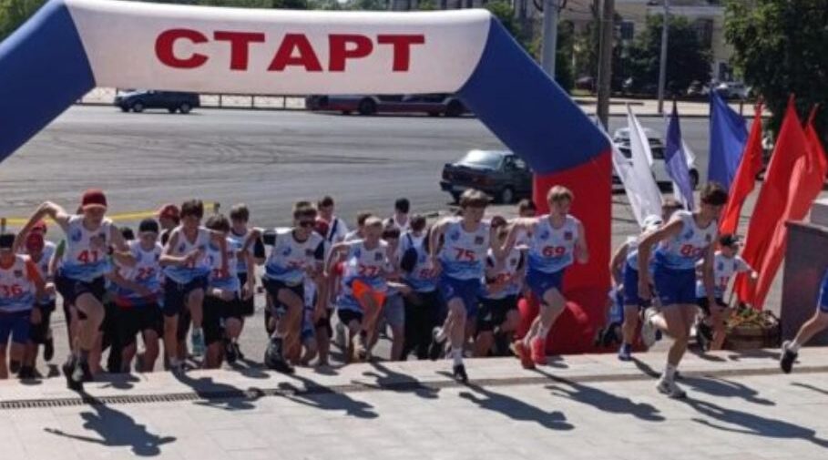 В Брянске спортом занимаются 3 887 человек