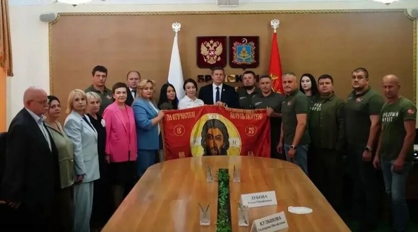 Волонтёры Брянской области помогают жителям Донбасса и бойцам на передовой