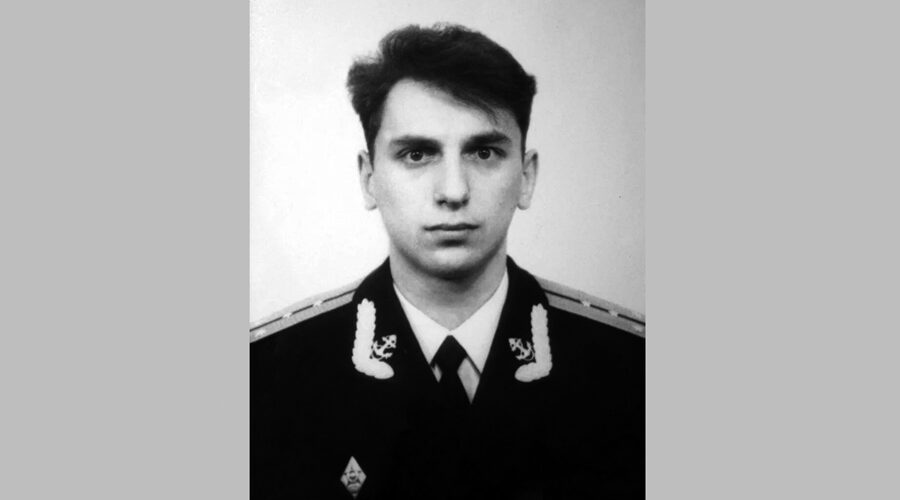 В Стародубском округе помнят героев экипажа подводной лодки «Курск»