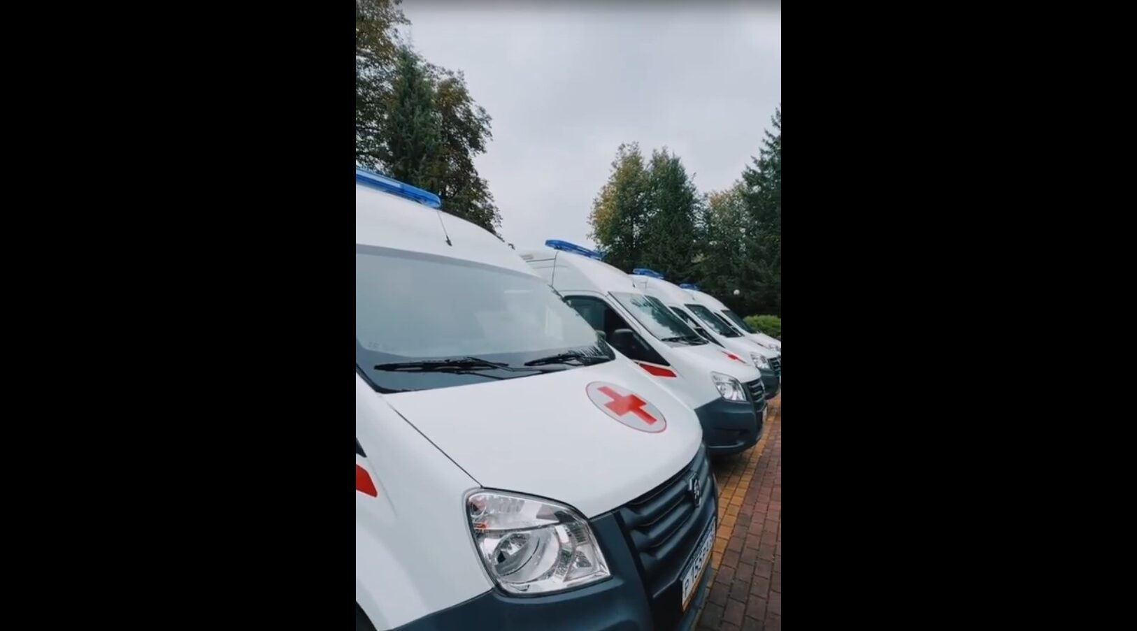 Автопарк медучреждений Брянской области пополнился 11 автомобилями