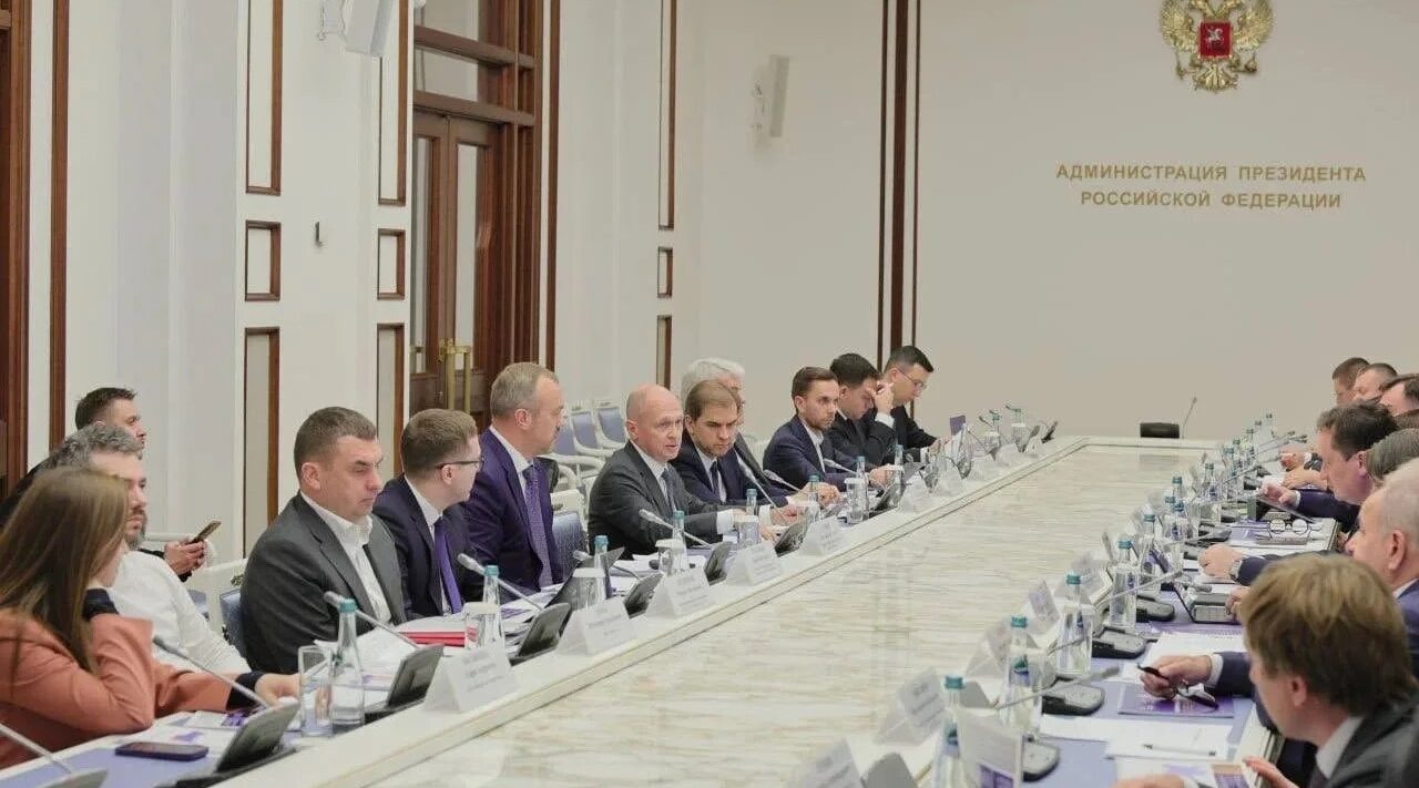 Жители Брянской области могут подать заявку на муниципальную премию «Служение»